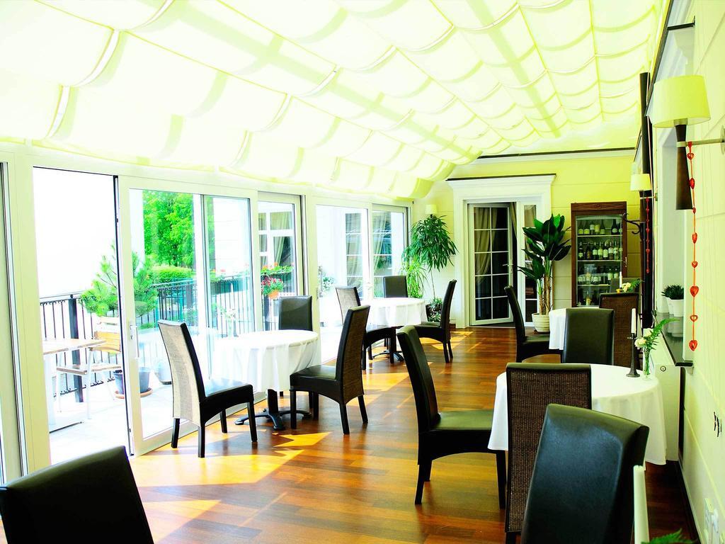 Hotel Lubicz Ustka Esterno foto